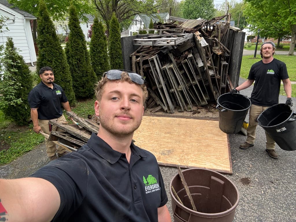 Shed teardown debris hauling residential Ohio